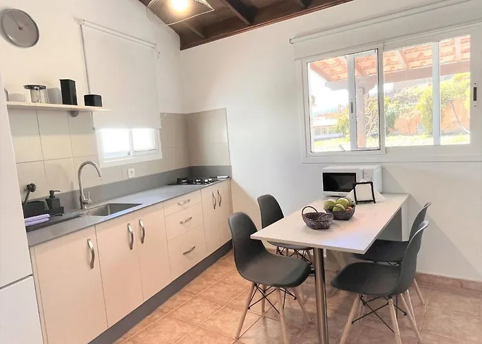 Casa Aravina Nyaraló