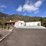 Casa Aravina *