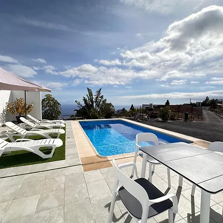 Casa Araviña * Icoro
