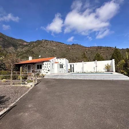 Casa Araviña *