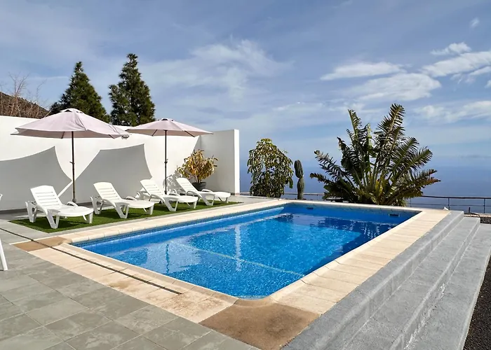 Semesterbostad Casa Aravina *